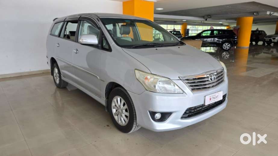 Toyota Innova 2.5 Vx 8 Str, 2013, Diesel