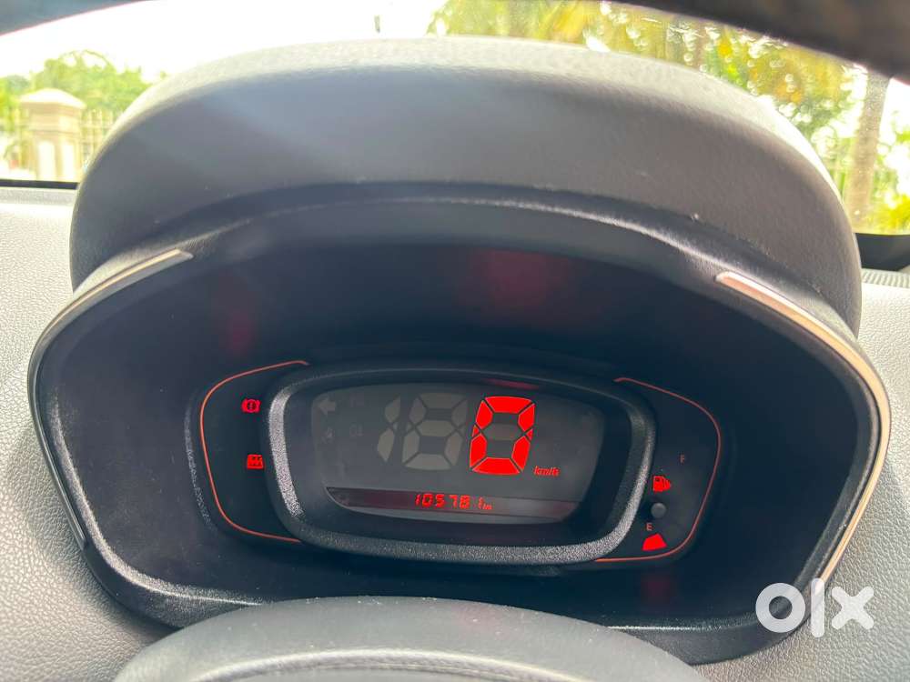 Renault Kwid 1.0 Rxt Edition, 2016, Petrol