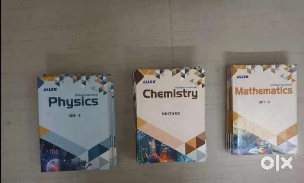 Guides for JEE Exams in good condition