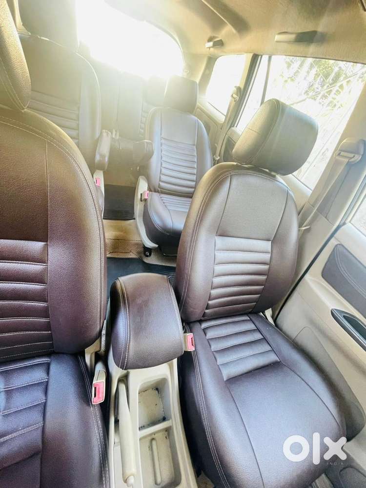 Toyota Innova 2011 Diesel Well Maintained