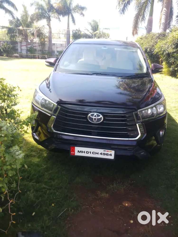 Toyota Innova Crysta 2.4 G Diesel