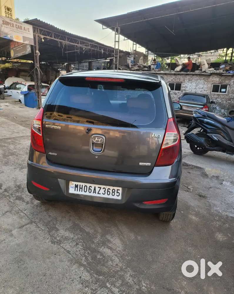 Selling I10 Sportz Automatic With 2030 Passing