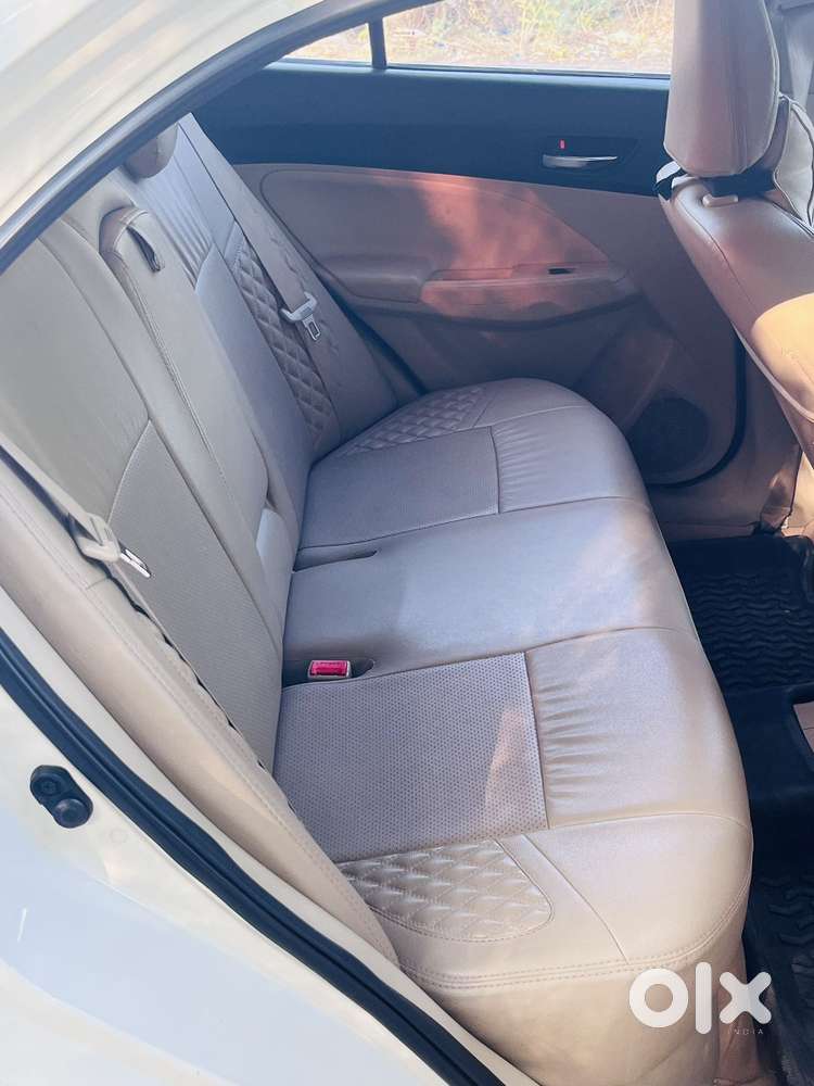 Maruti Suzuki Swift Dzire, 2022, Petrol
