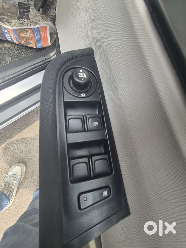 Tata Altroz Xz, 2021, Petrol