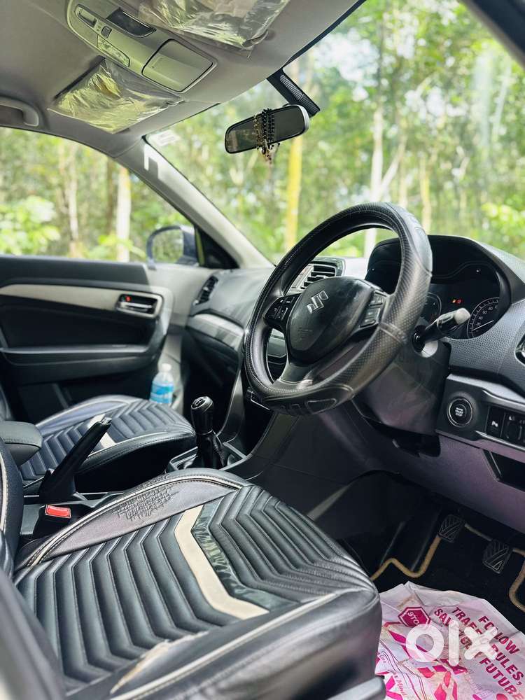 Maruti Suzuki Brezza Zdi+ Dual Tone, 2017, Diesel