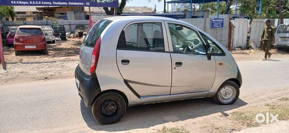 Tata Nano Xe, 2012, Petrol