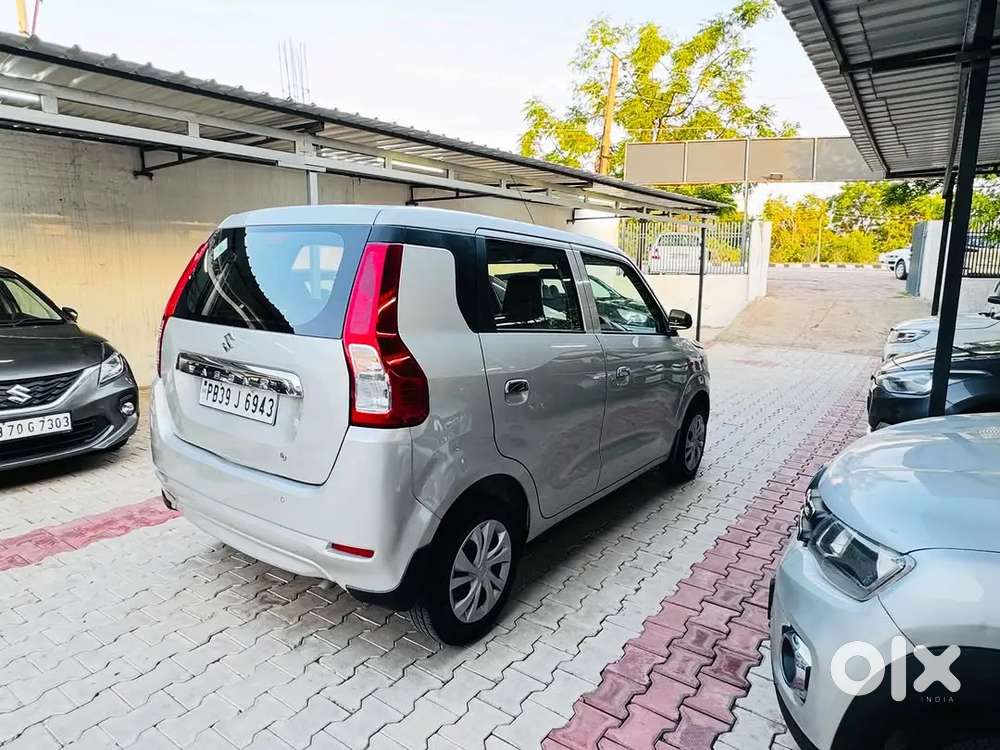 Maruti Suzuki Wagon R 2010-2013 Lxi Cng