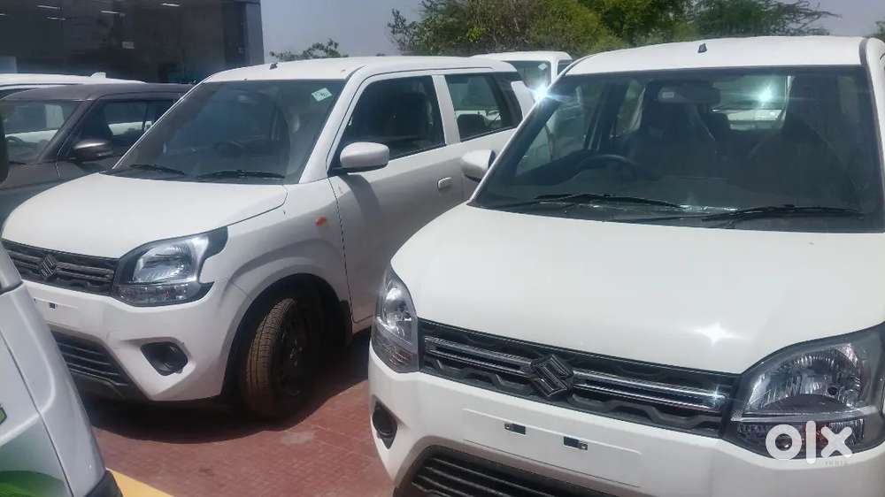 जिसको भी गाड़ी लेना है वह मैसेज करें