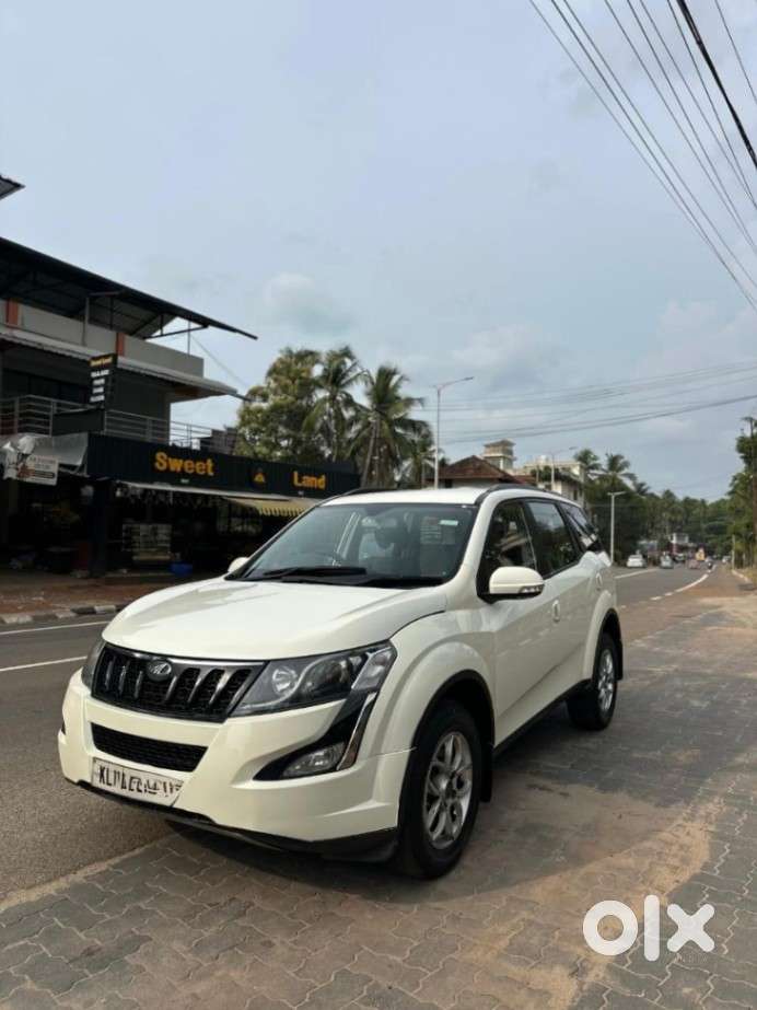 Mahindra Xuv500 At W6 2wd, 2016, Diesel