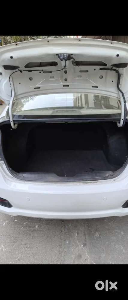 Maruti Suzuki Ciaz 2016 Petrol 71000 Km Driven