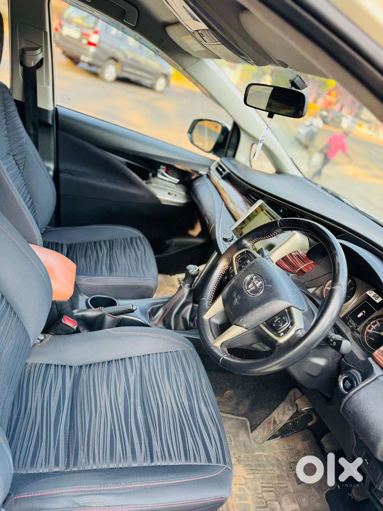 Toyota Innova Crysta 2.8 At Touring Sport, 2017, Diesel