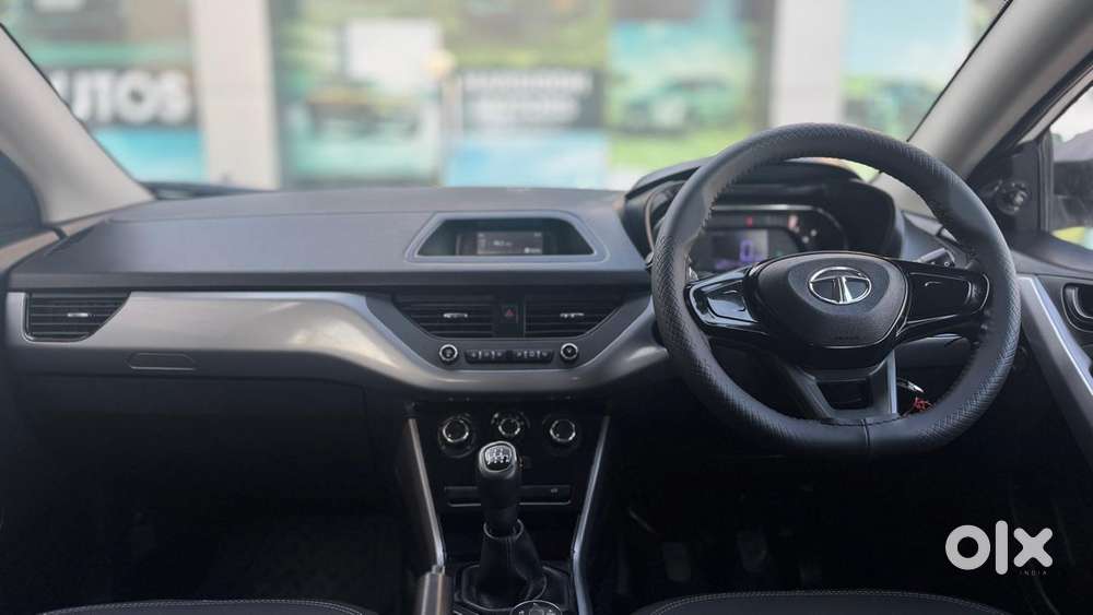 Tata Nexon 1.2 Revotron Xm (s), 2021, Petrol
