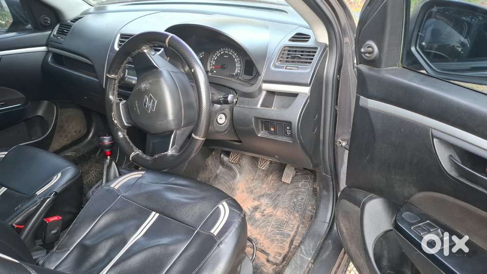 Maruti Suzuki Swift Lxi Optional-o, 2017, Petrol