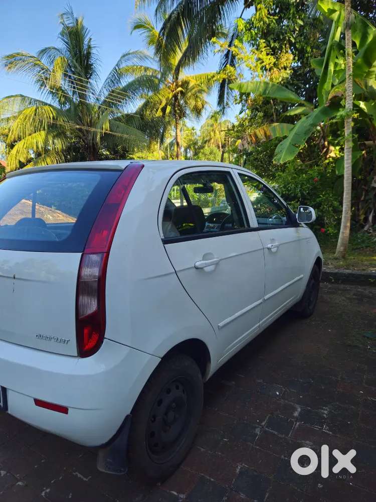 Tata Indica Vista Quadrajet Diesel 2010 | 25+ Mileage