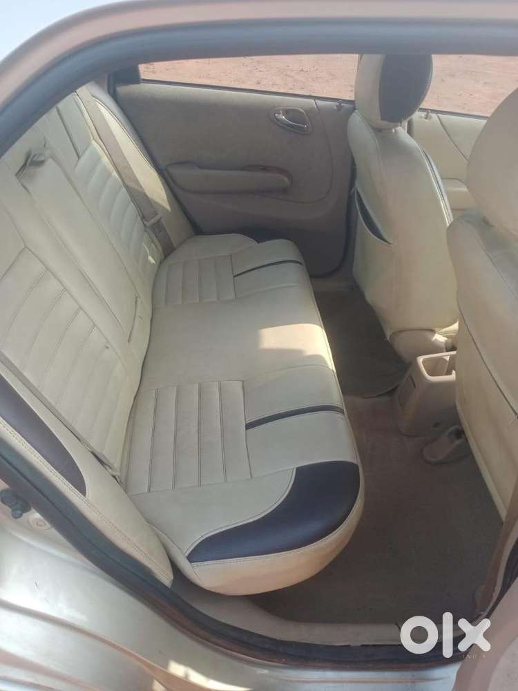 Honda City Zx 2004 Petrol 129000 Km Driven