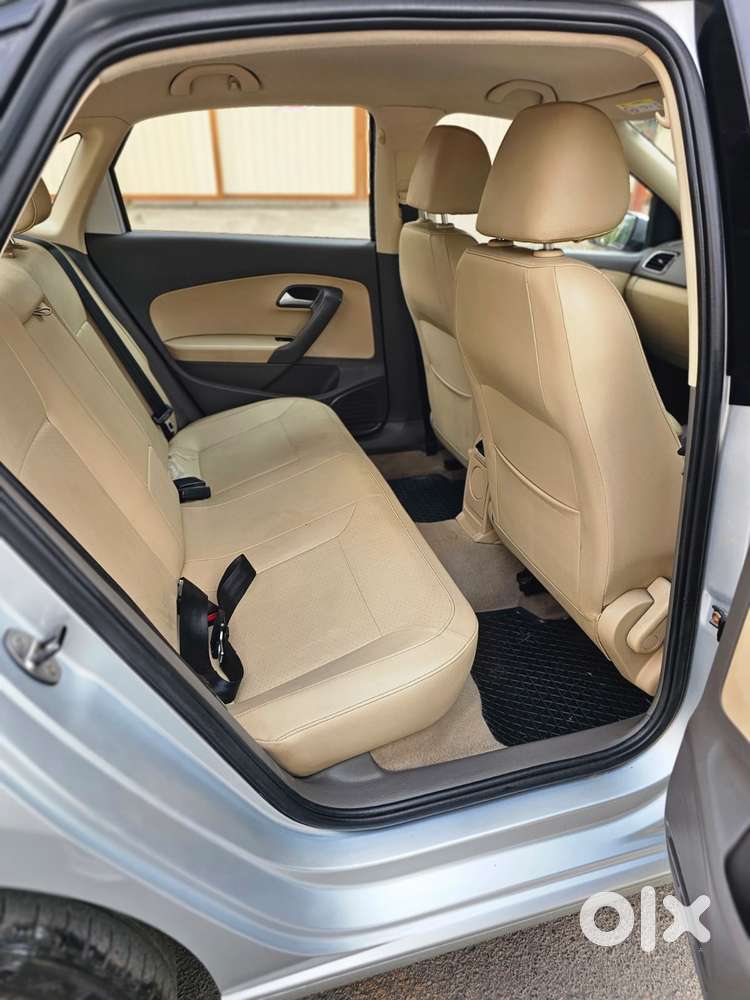 Volkswagen Vento Celeste 1.2 Tsi Highline At, 2017, Petrol