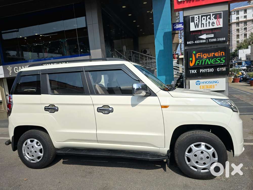 Mahindra Tuv 300 T6 Plus, 2016, Diesel