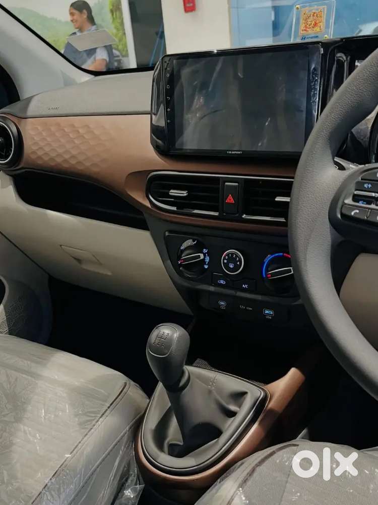 Hyundai Aura 1.2 S 2016 Cng Manual