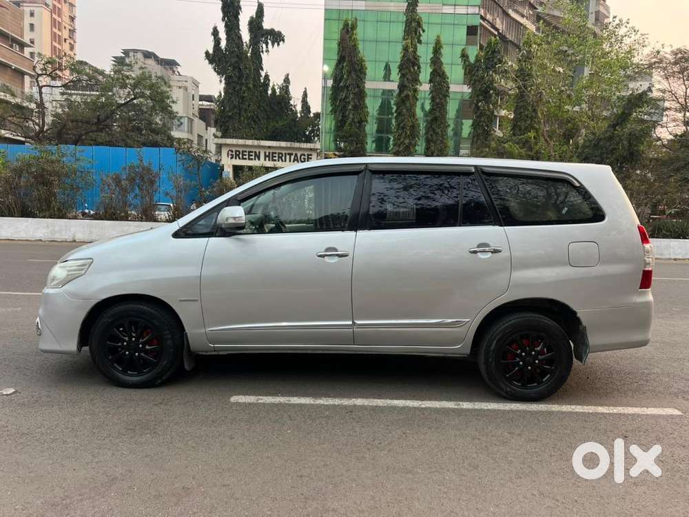 Toyota Innova 2014 Diesel Well Maintained For Sale At Kharghar