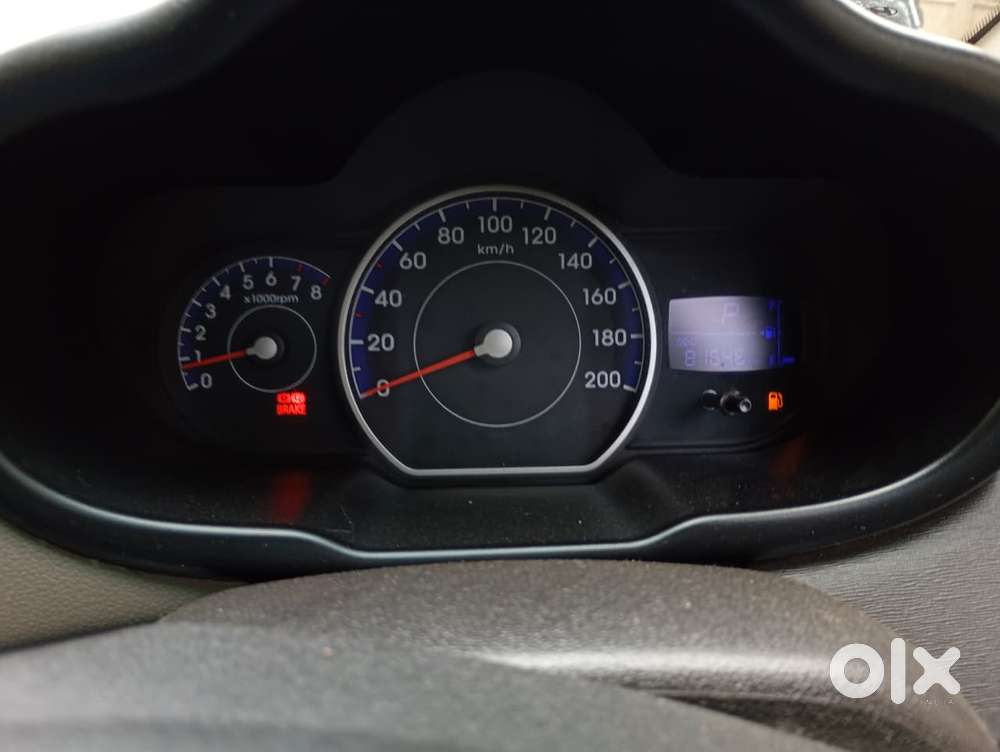 Hyundai I10 Magna Automatic, 2011, Petrol