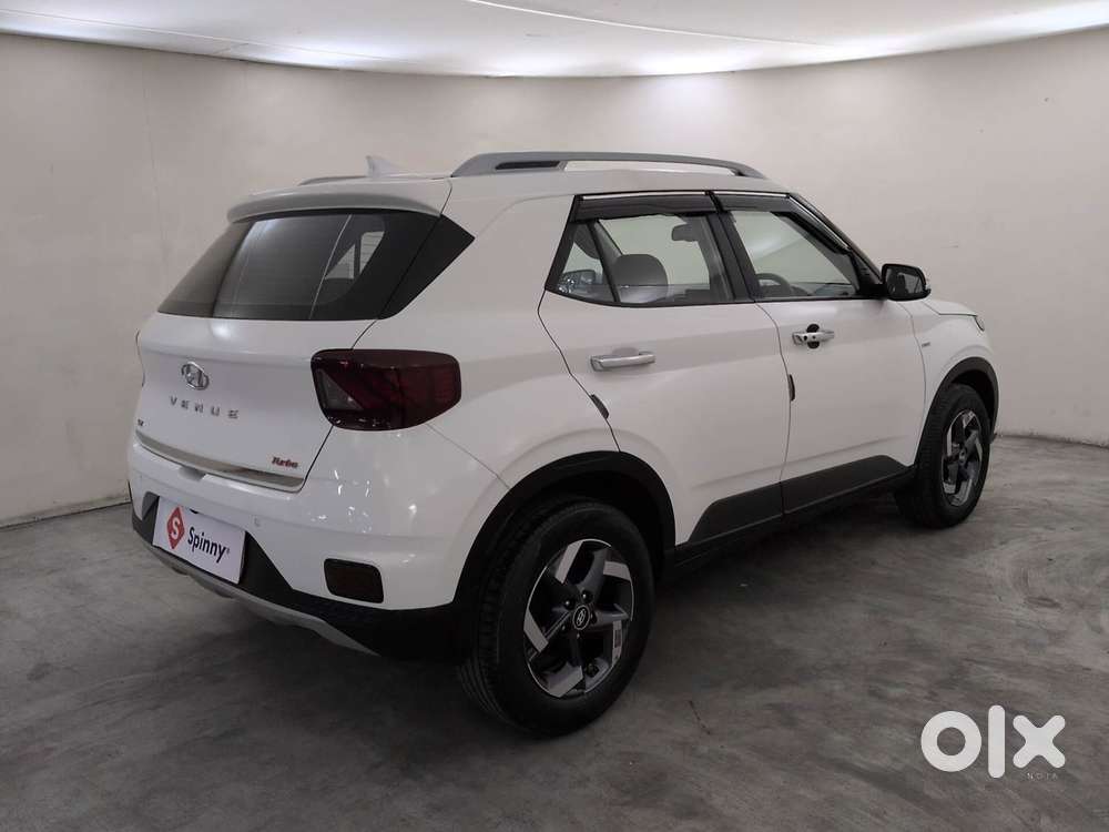 Hyundai Venue Sx Plus Turbo Dct, 2022, Petrol