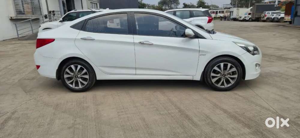 Hyundai Verna 2015 Petrol Manual