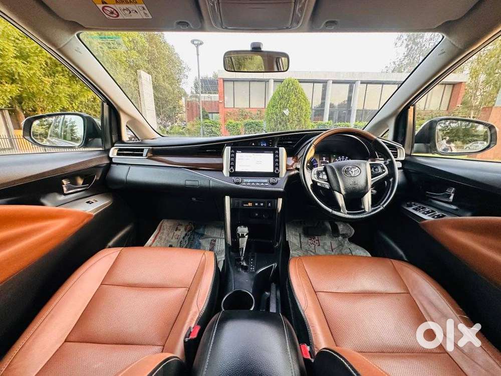 Toyota Innova Crysta 2.8z Automatic, 2021, Diesel