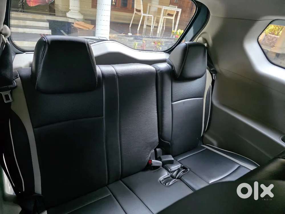 Mahindra Marazzo Dec 2018 Diesel 51000 Km Driven