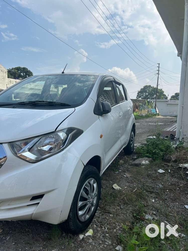 Datsun Redigo 2017 Car