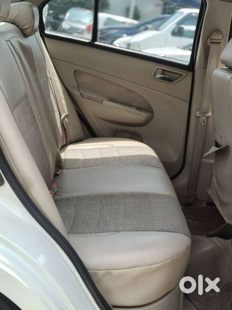 Maruti Suzuki Dzire 1.2 Vxi, 2013, Cng & Hybrids