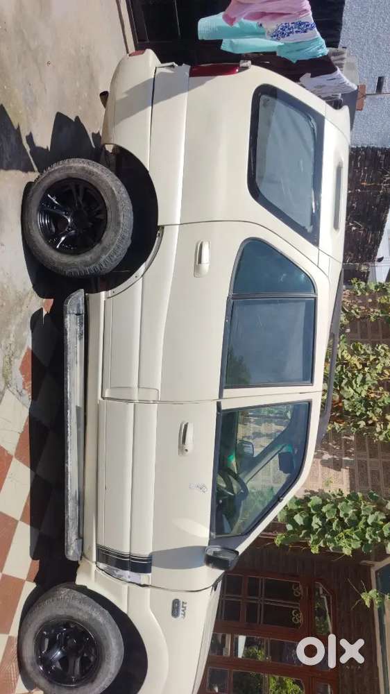 Tata Safari 2011 Diesel 150000 Km Driven