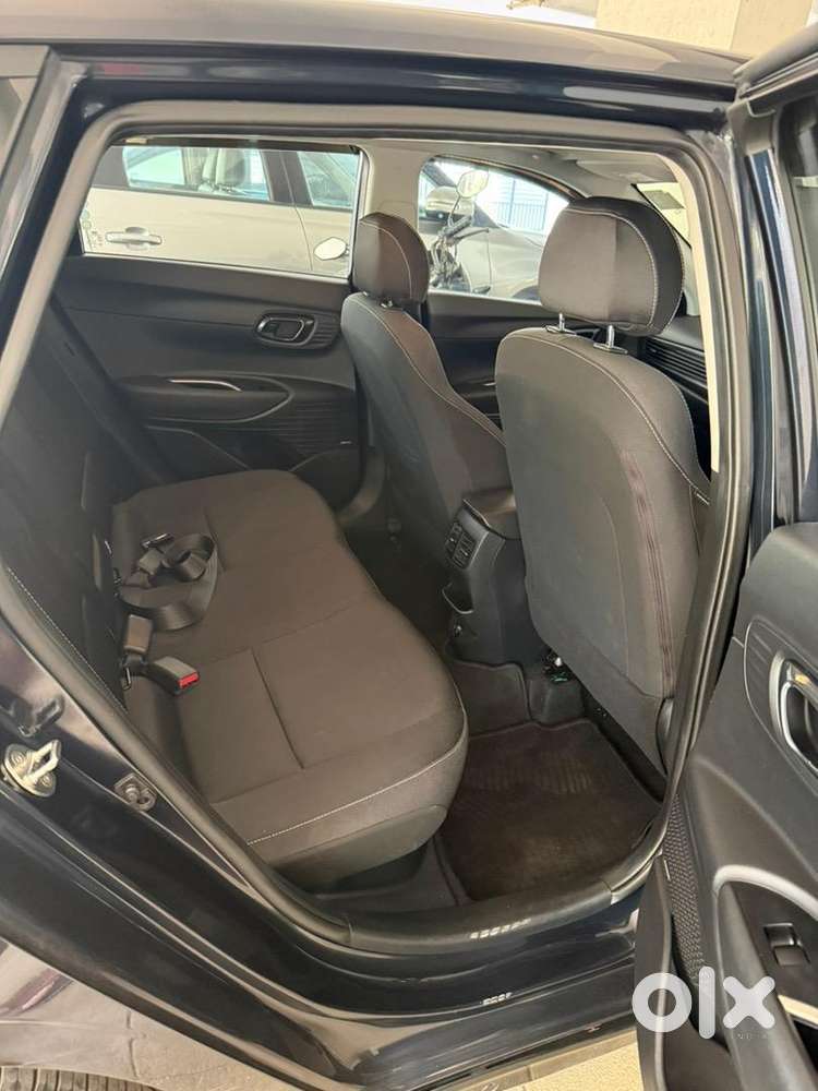 Hyundai New I20 Asta - Automatic - 2022 Petrol Well Maintained