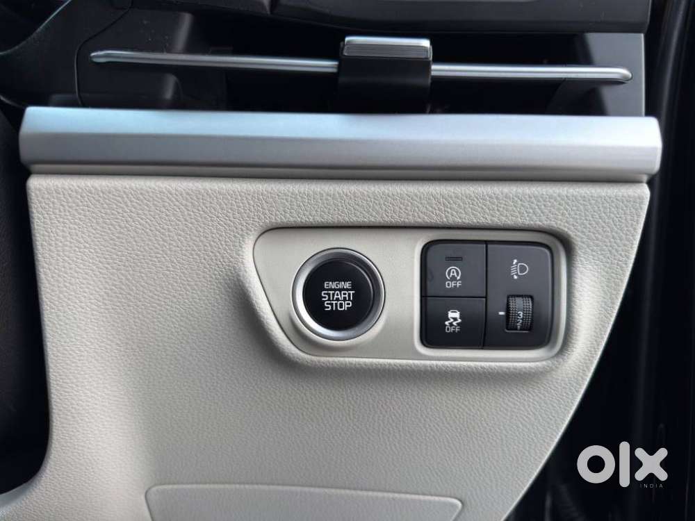 Kia Carens Prestige Plus Diesel, 2024, Diesel