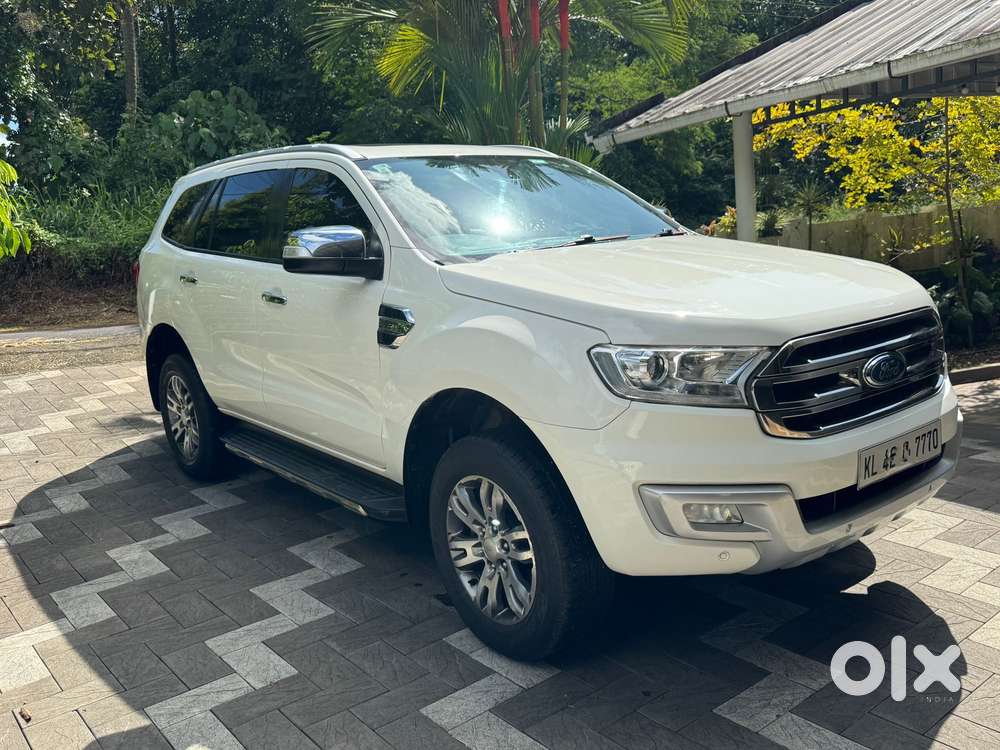Ford Endeavour 2.2 Titanium 4x2 At, 2019, Diesel