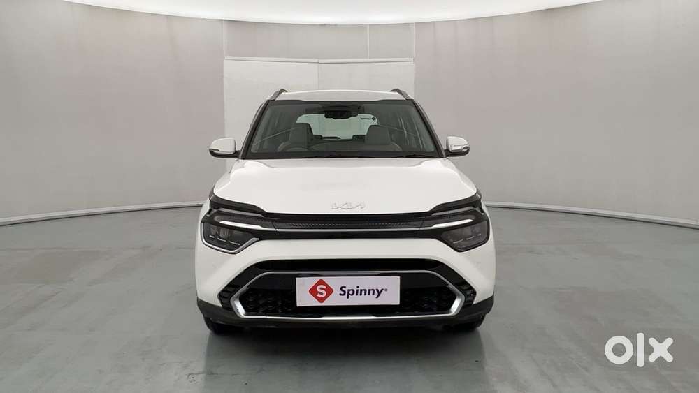 Kia Carens 1.4 Luxury 7 Str, 2022, Petrol