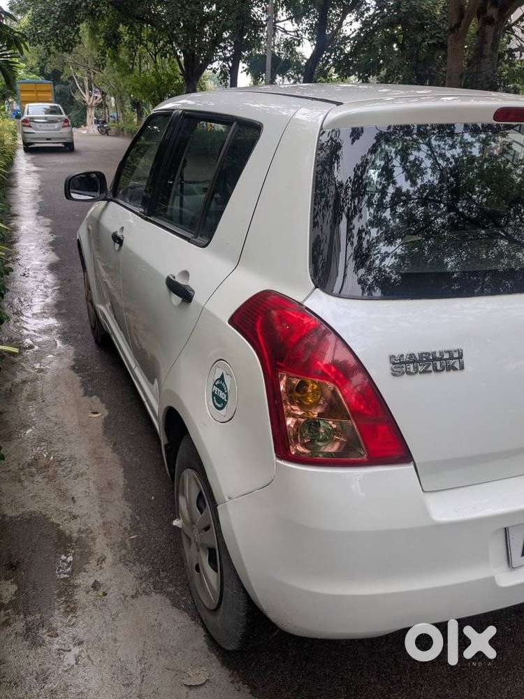 Maruti Suzuki Swift 2004-2010 1.3 Vxi, 2010, Petrol