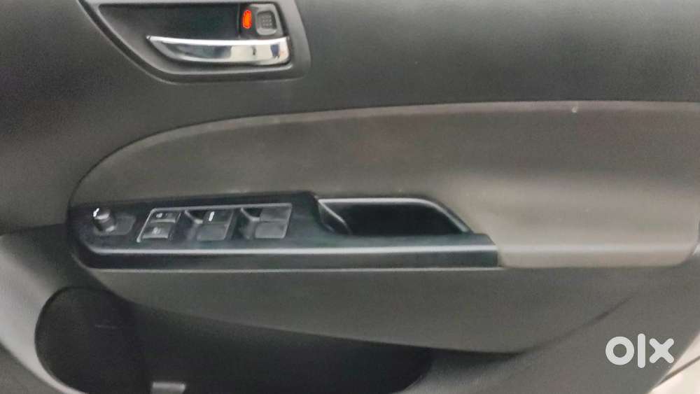 Maruti Suzuki Swift 2011-2014 Vxi, 2013, Petrol