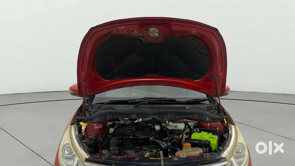 Tata Zest  1.2 Revotron Xt, 2015, Petrol