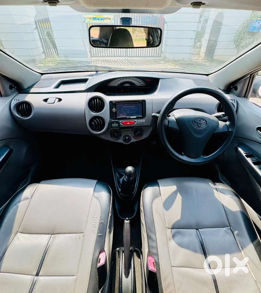 Toyota Etios 2011 Diesel 181000 Km Driven Showroom Condition