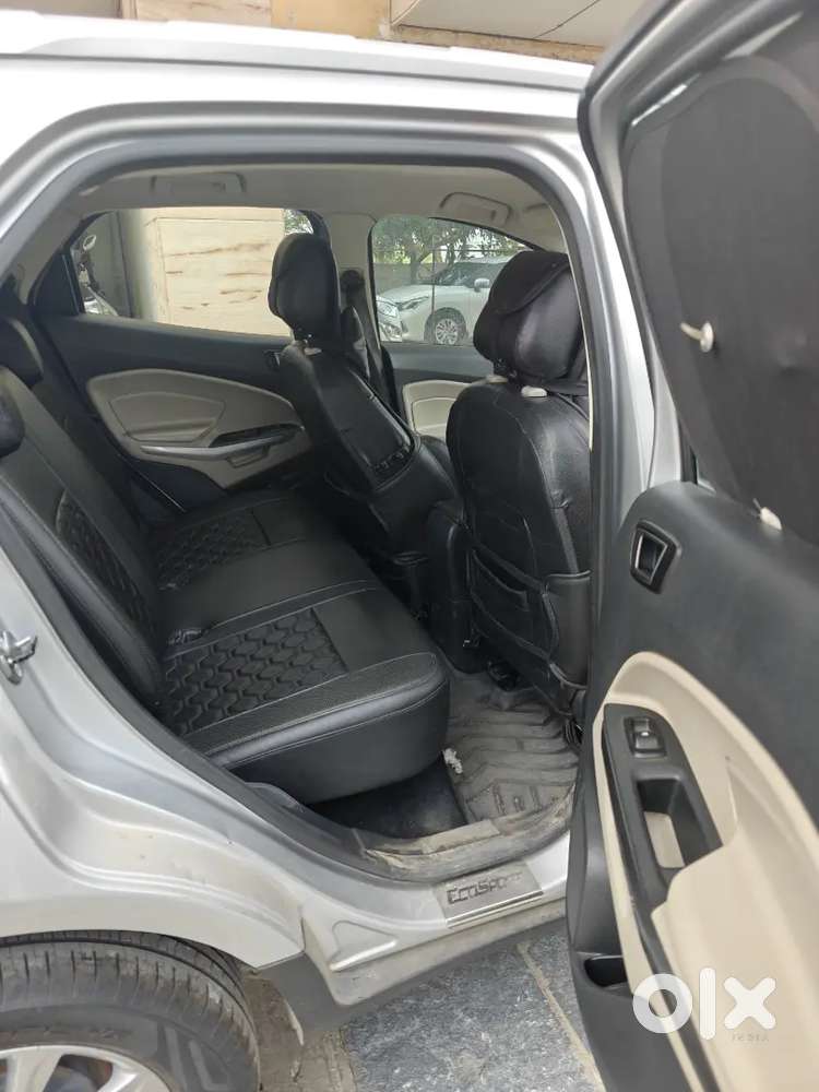 Ford Ecosport Titenium 2020 Diesel 74000 Km Driven