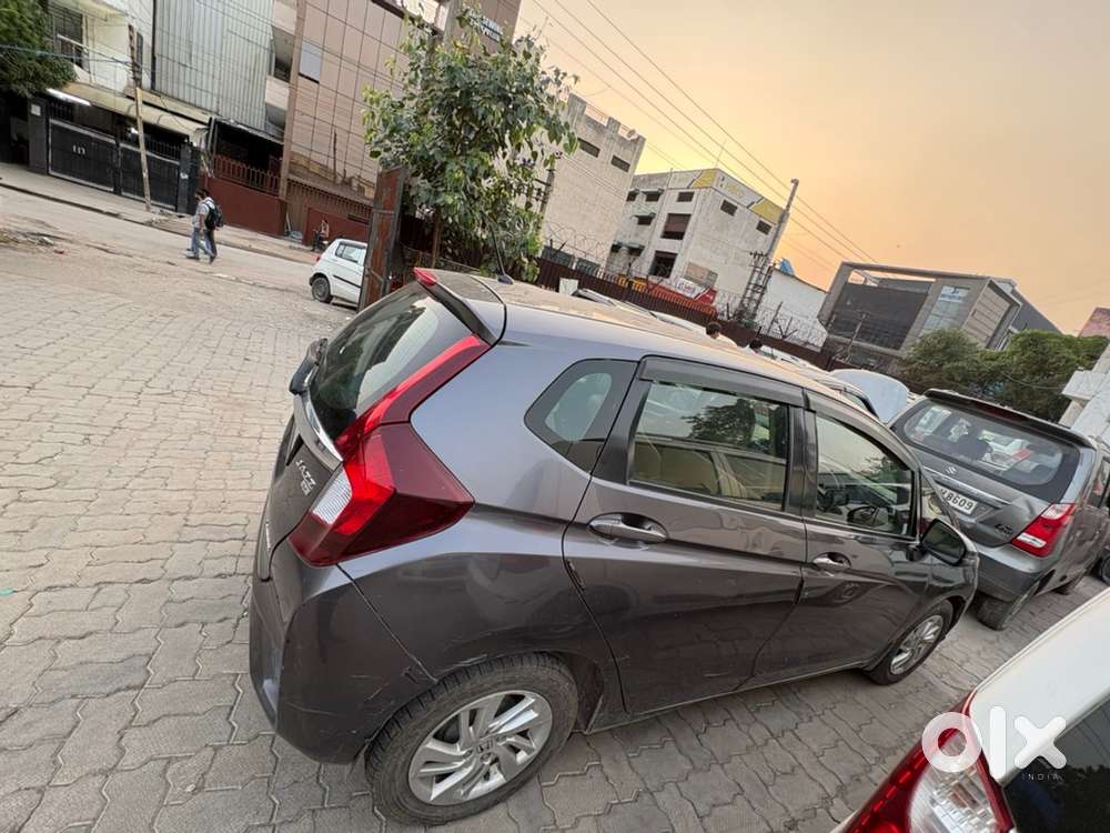 Honda Jazz 2018 Petrol Well Maintained