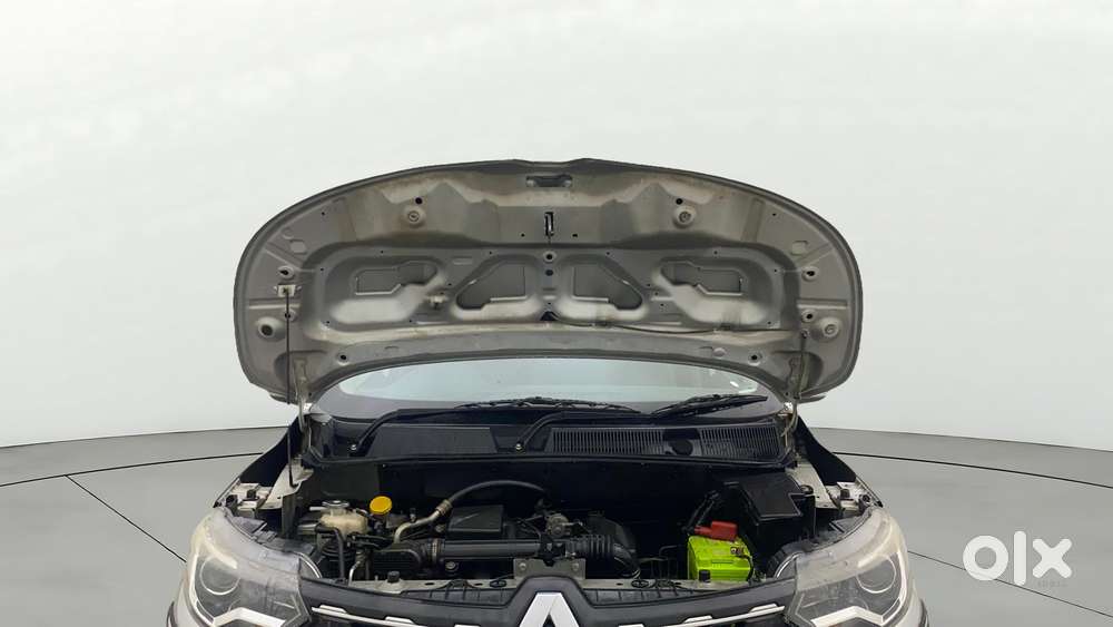 Renault Triber Rxz, 2020, Petrol