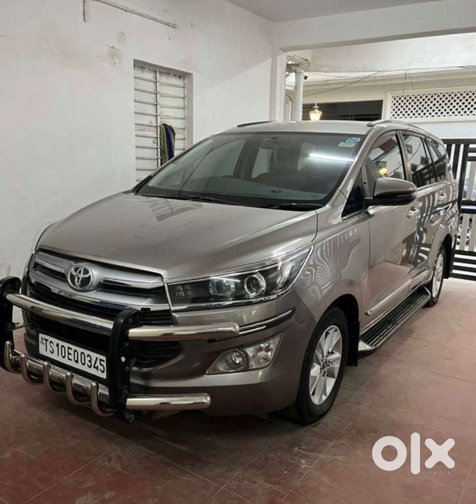 Toyota Innova Crysta 2018 Diesel Well Maintained