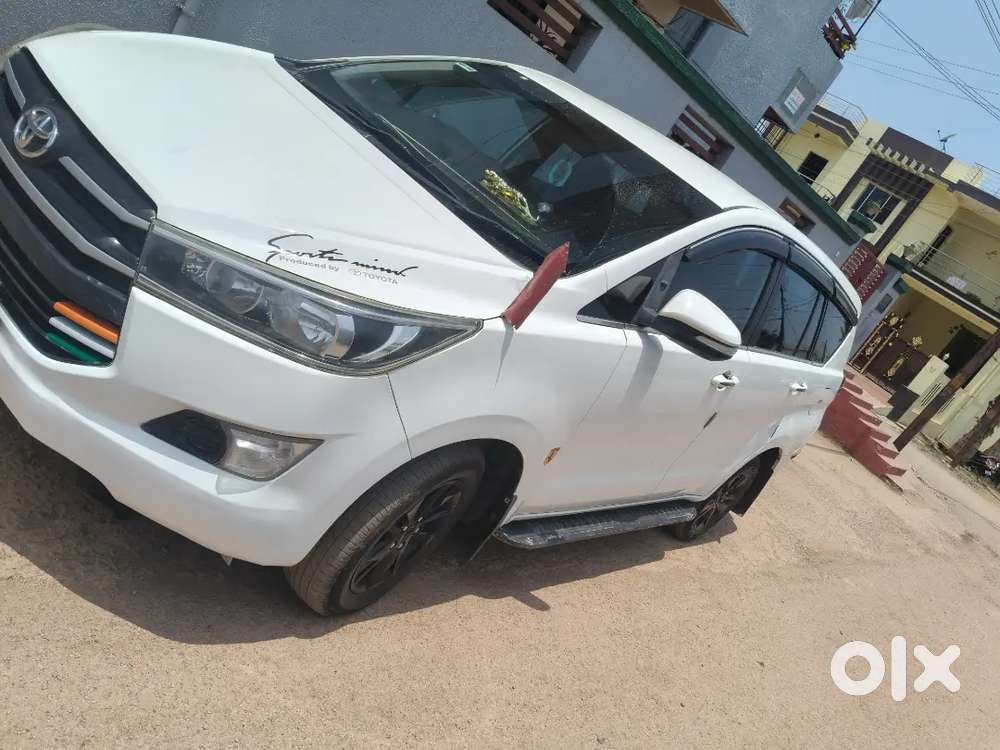 Toyota Innova Crysta 2017 Diesel Mt