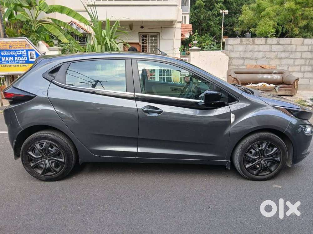 Tata Altroz 1.2 Xt, 2022, Petrol