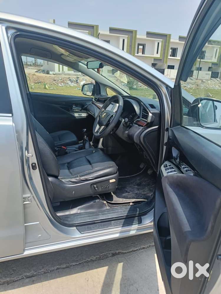 Toyota Innova Crysta 2.5z, 2017, Diesel