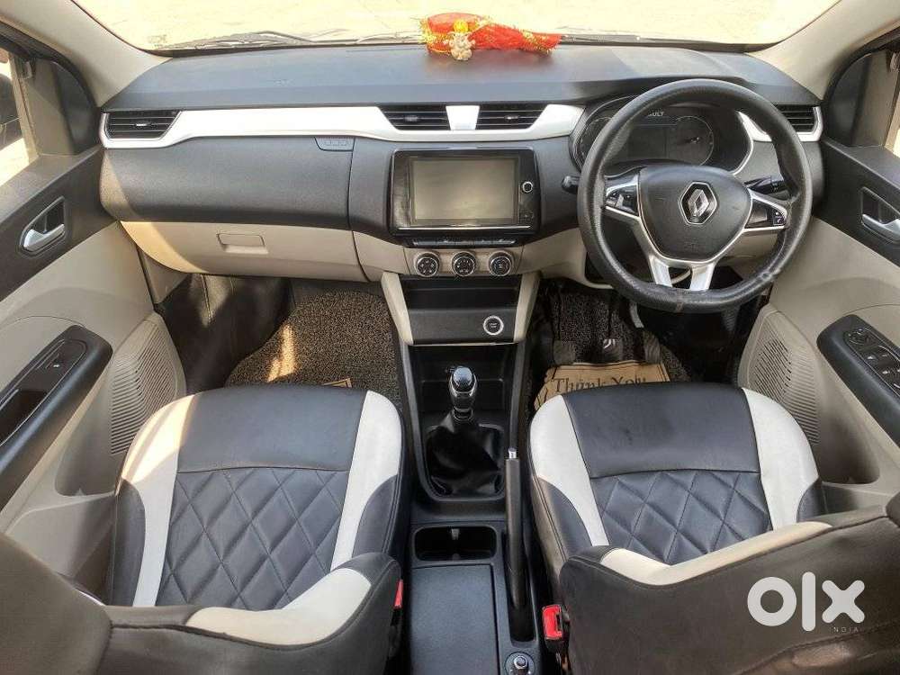 Renault Triber Rxz, 2023, Petrol