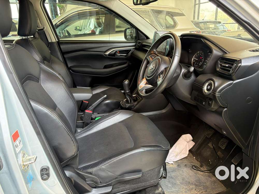 Toyota Urban Cruiser Hyryder 1.5 V Neo Drive, 2023, Petrol