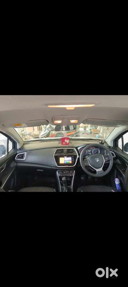 Maruti Suzuki S-cross 2022 Petrol Well Maintained