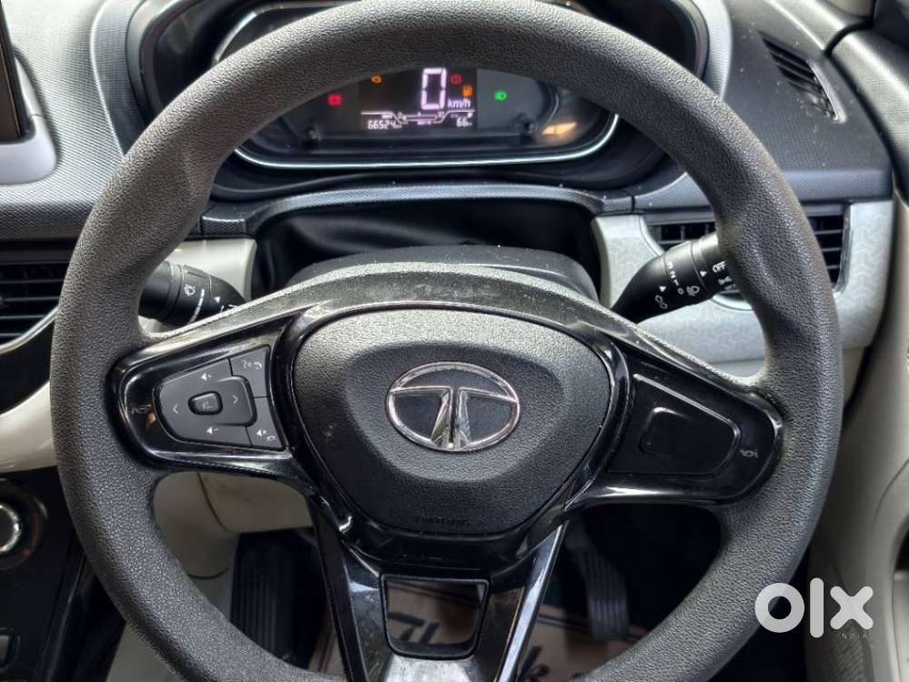 Tata Nexon 1.2 Revotron Xz Plus, 2021, Petrol